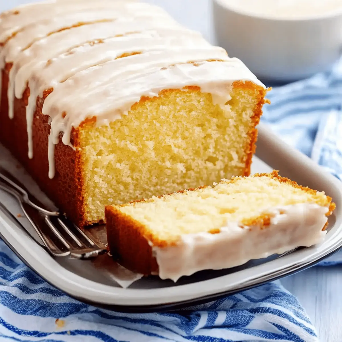 Delicious Vanilla Pound Cake Recipe with Glaze for Perfect Slices