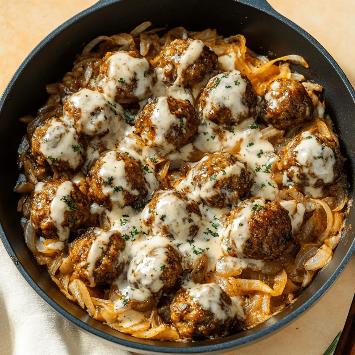 Delicious French Onion Meatballs with Savory Onion Sauce Recipe