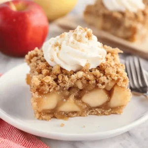 Delicious Apple Crisp Bars Recipe for Fall Treats