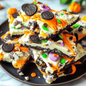 Easy White Chocolate Halloween Oreo Bark