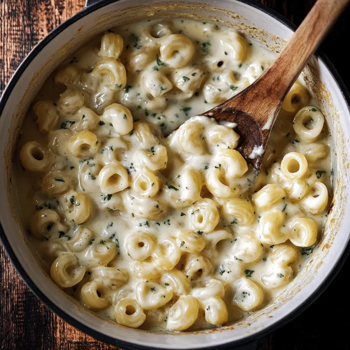 Delicious Herbed Stovetop Mac and Cheese Recipe for Comfort Food