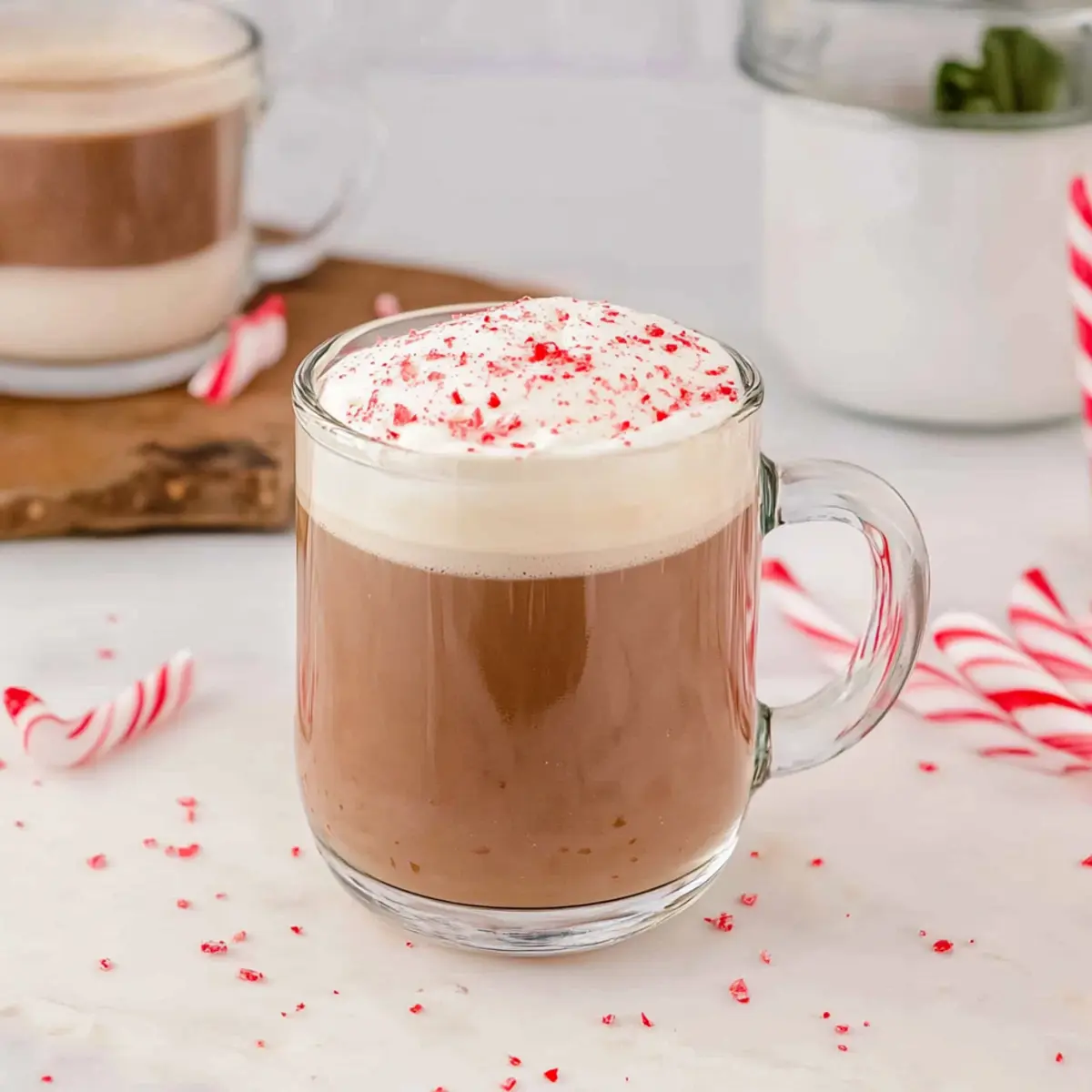 Delicious Homemade Peppermint Coffee Creamer Recipe to Enjoy