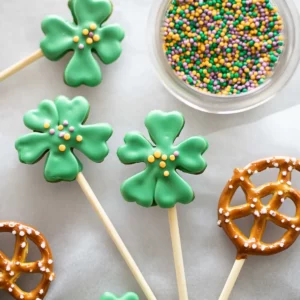 Shamrock Pretzel Pops